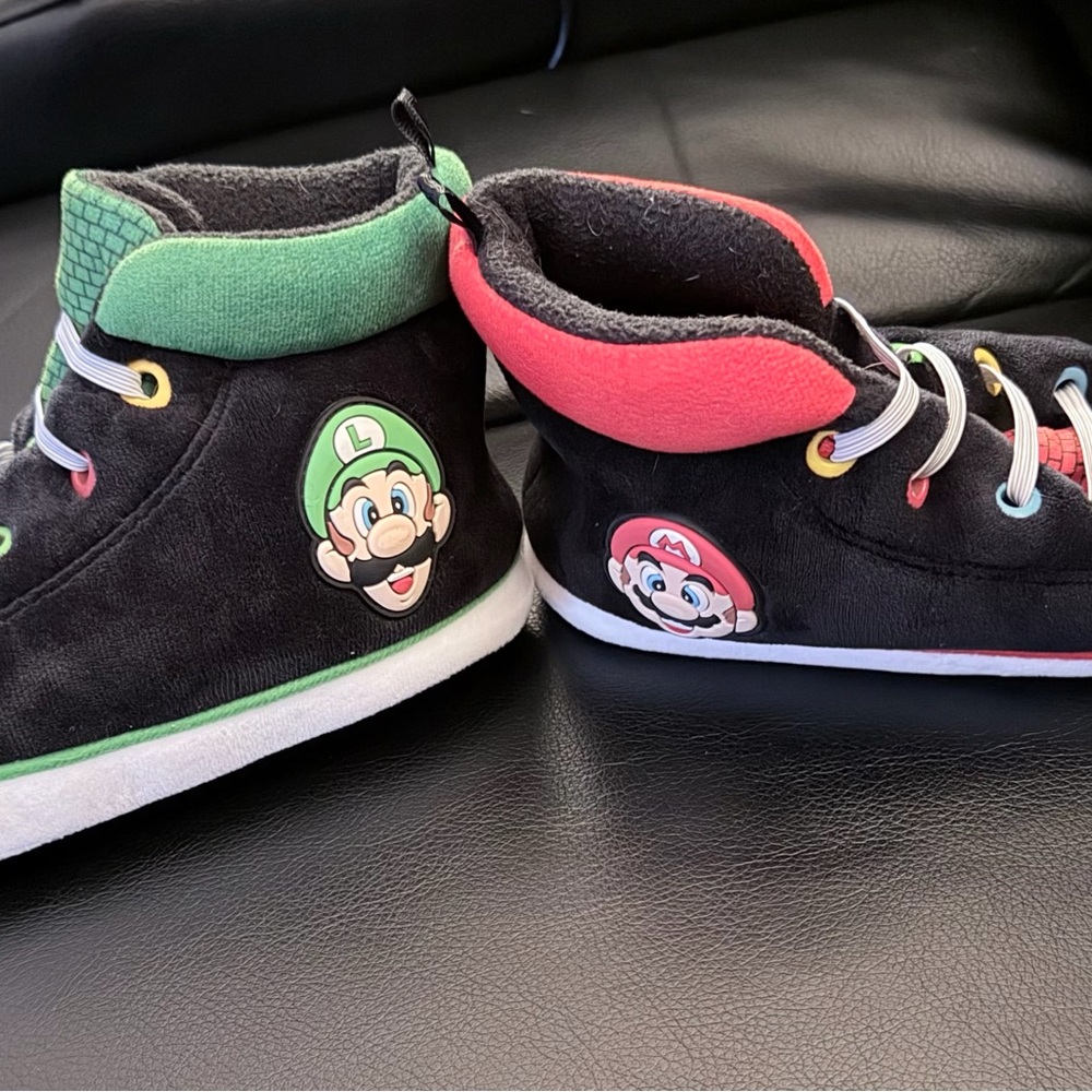 Boys Super Mario & Luigi Slippers